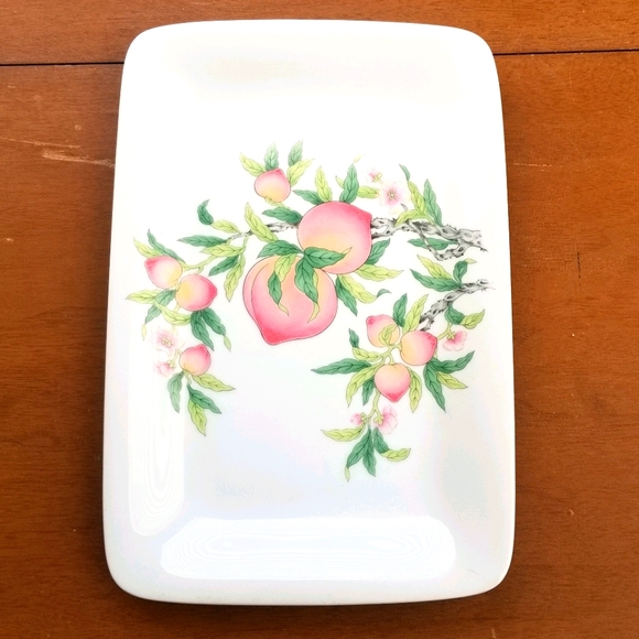 Dolphin Fine China | Dining | Dolphin Mandarin Peach Servings Plate ...